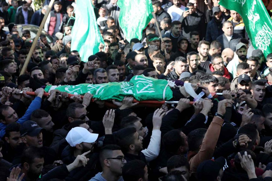 Funeral del futbolista palestino asesinado