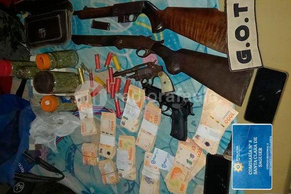 Strong operation in the region: they seized an arsenal, drugs and arrested a person